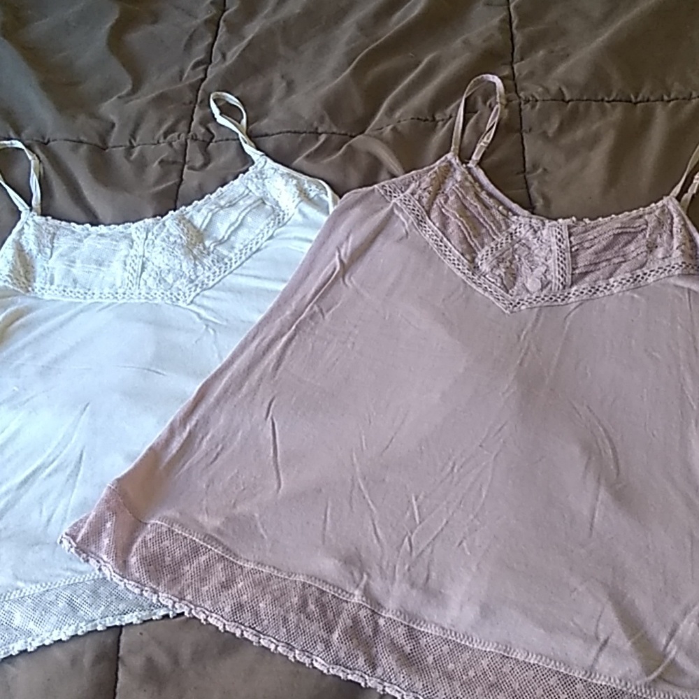 Tank tops with lace